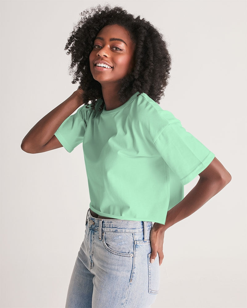 Vivid Blossoms Mint Cropped Tee